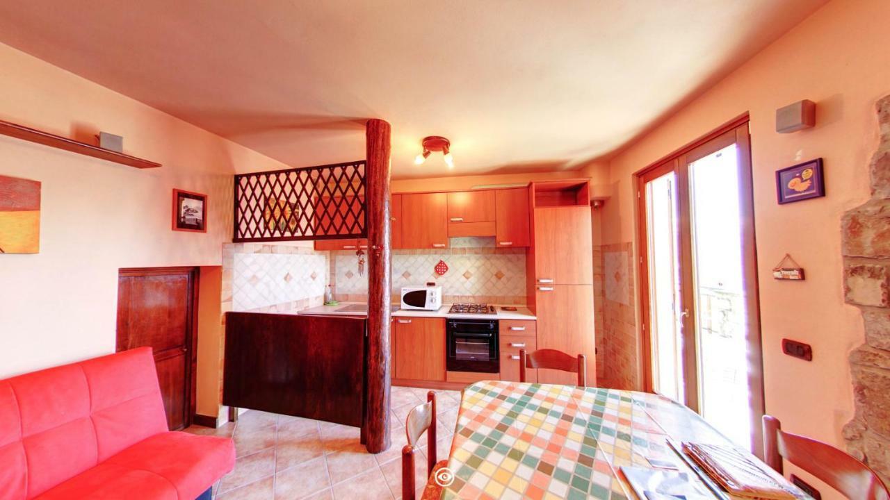 Villa Casa Magotina à Tavernola Bergamasca Extérieur photo